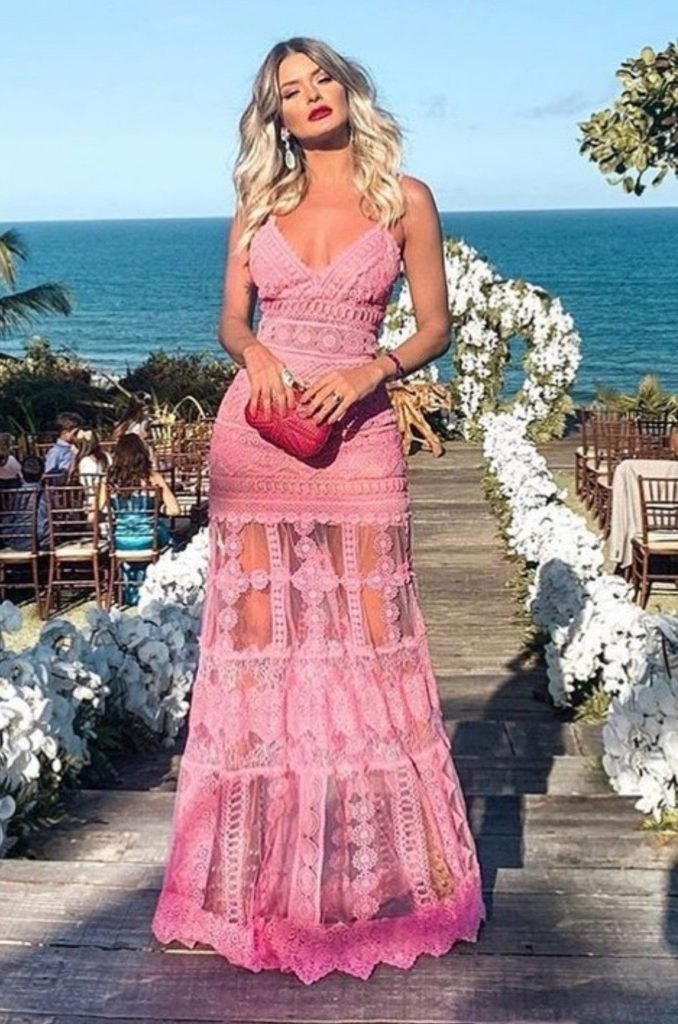El outfit perfecto para invitadas de boda en la playa - Aruná by Mexcovery